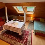 Relax13 Vendeghaz Guest house