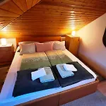 Relax13 Vendeghaz 3* Heviz