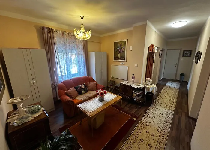 Pensjonat Relax13 Vendeghaz